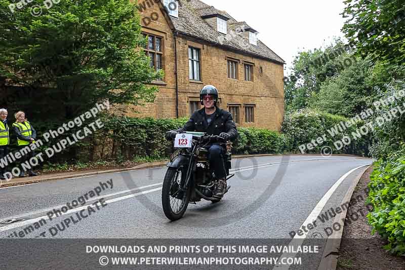 Vintage motorcycle club;eventdigitalimages;no limits trackdays;peter wileman photography;vintage motocycles;vmcc banbury run photographs